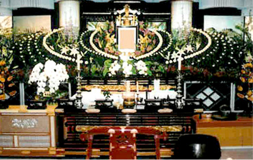 大分県宇佐市のお葬式の祭壇例